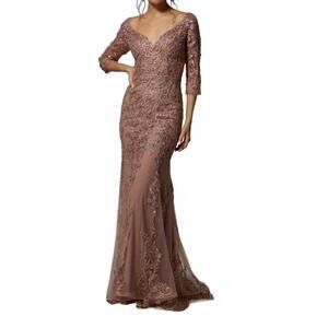 NEW MGNY frosted metallic lace sheath evening gown in rose gold
